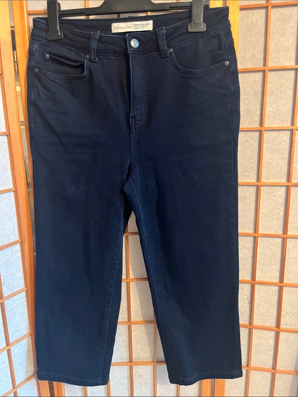 Denver Hayes high-rise Street crop in Navy denim. 12